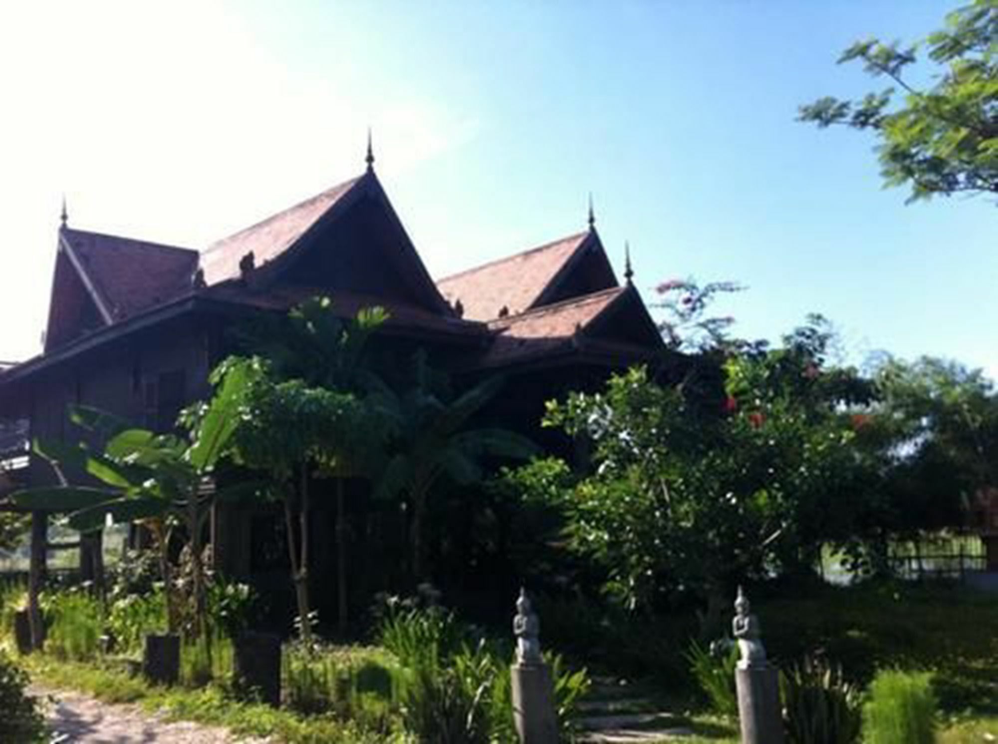 The Bong Thom Homestay Siem Reap Exterior foto