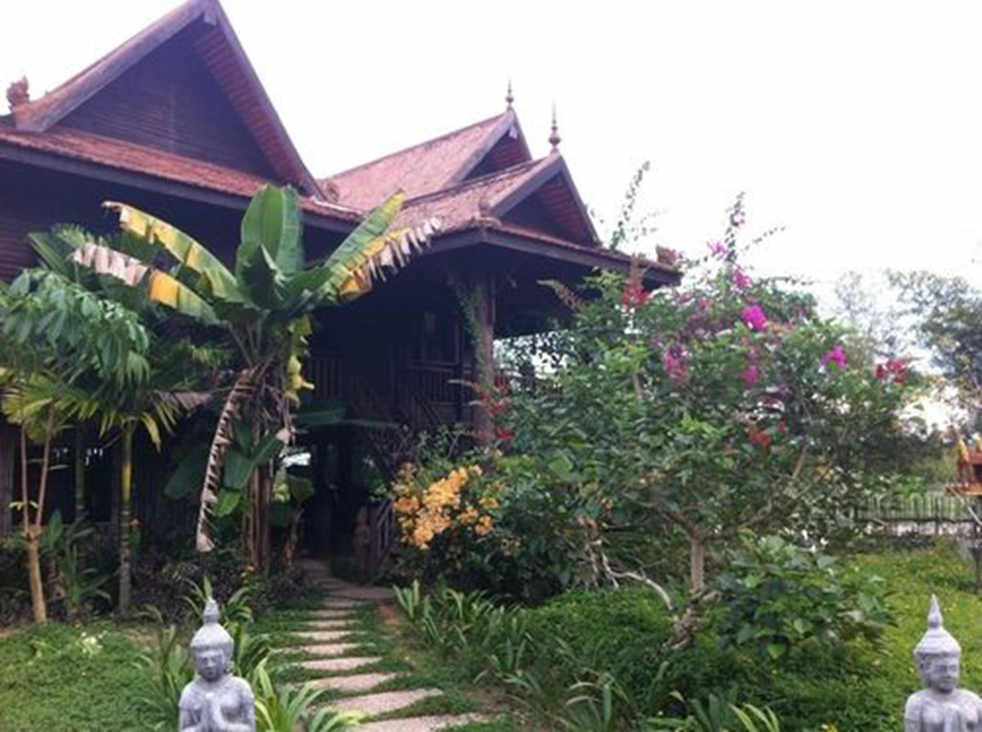 The Bong Thom Homestay Siem Reap Exterior foto